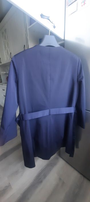 Плащ женский      .