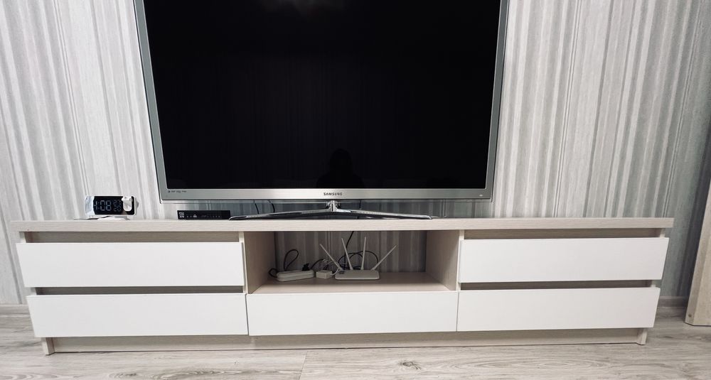 Продам Тумбу под телевизор, муз. ценр.