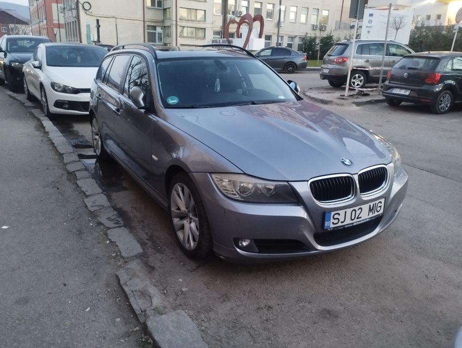 Vând BMW 318 AN 2010