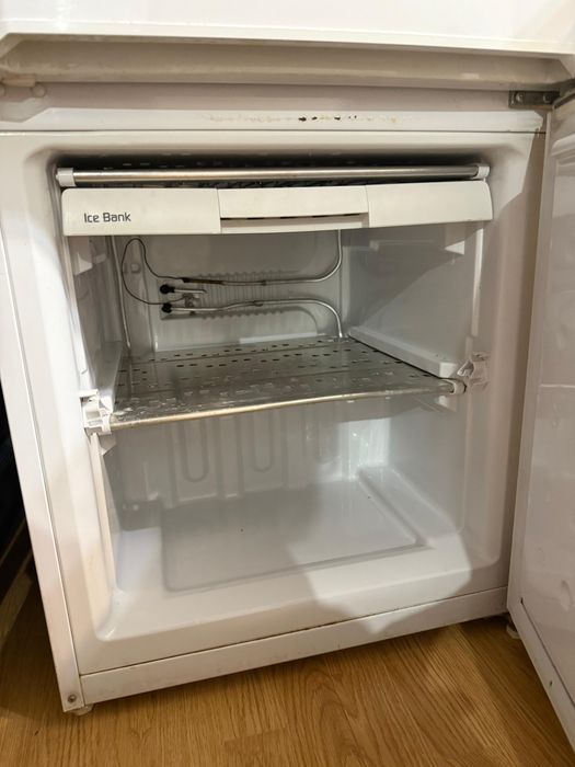 Продается холодильник