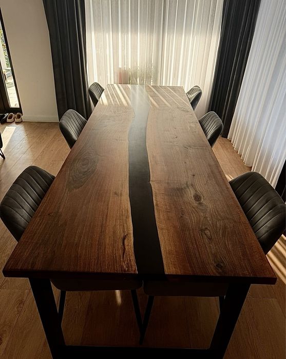 Mese din Rasina Epoxidica,Design Unic. Pret pt dimensiunea 260x80