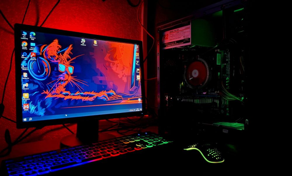 Продам компьютер/ полный комплект