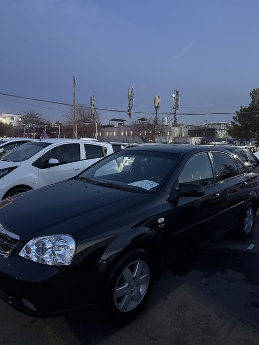 2005 yil lacetti 1,6 qora