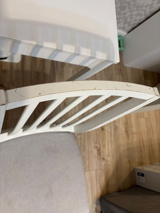 Masa extensibila cu scaune tapitate Ikea