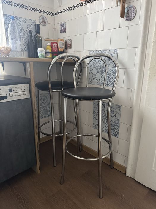 Scaune bar, metal si piele ecologica