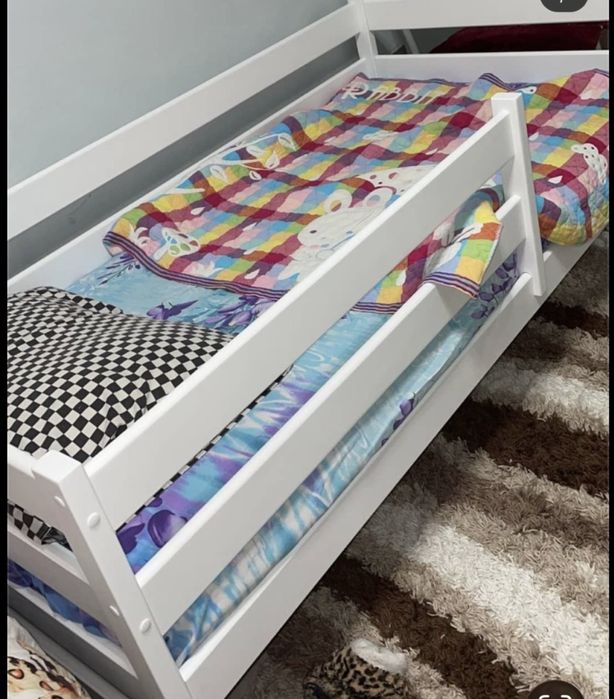 Детская кровать 160х80 с матрасом