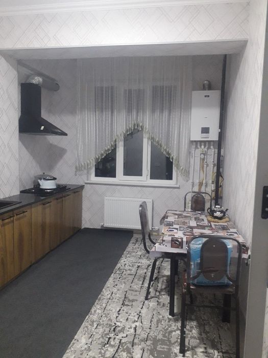 1xonali kvartira oilaga beriladi Tinchlik metro