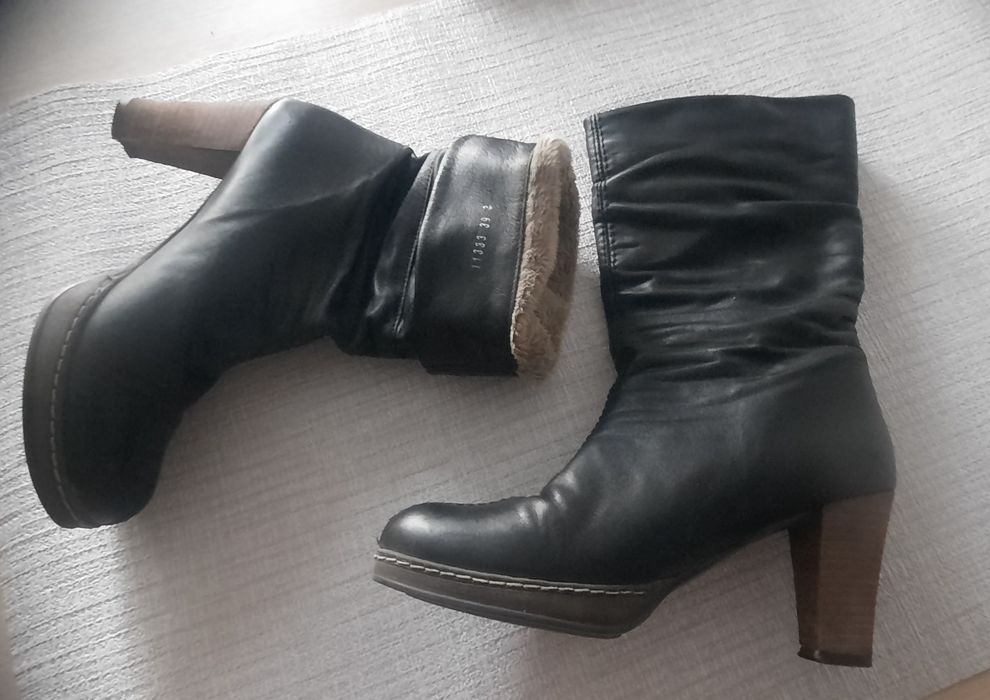 Продам качественные сапоги