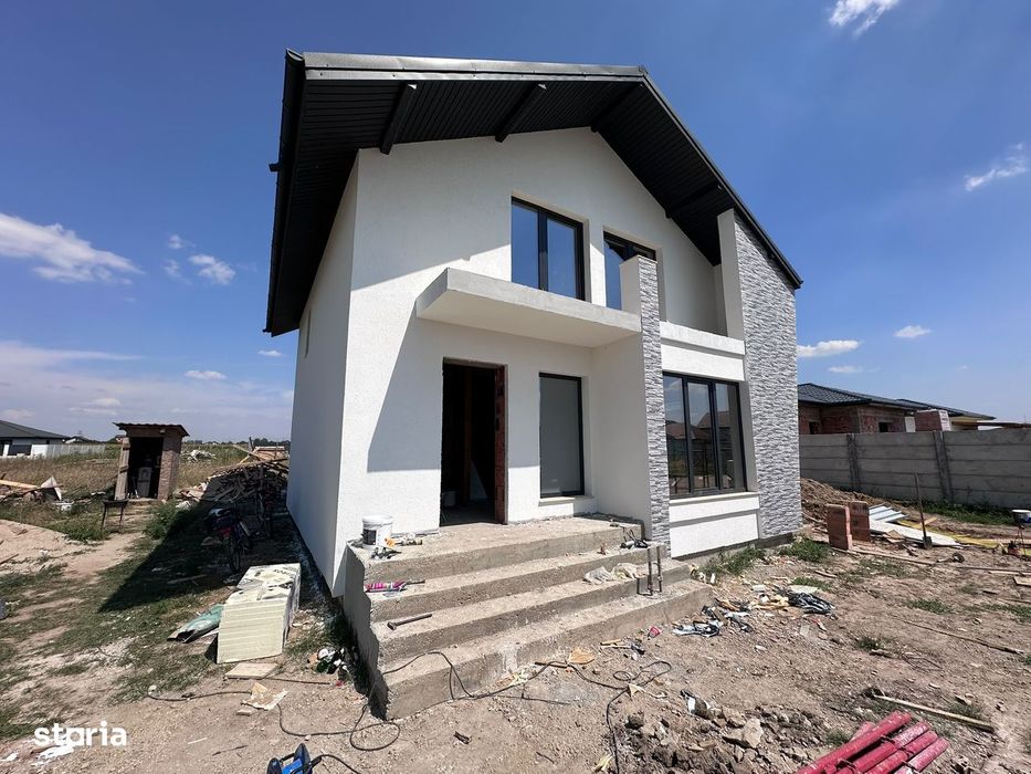 Casa cu etaj - incalzire in pardoseala si tripan - Clinceni