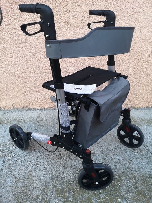Carucior tolator  ortopedic pentru handicap dizabilități varstnici batrani dublu pliabil rabatabil