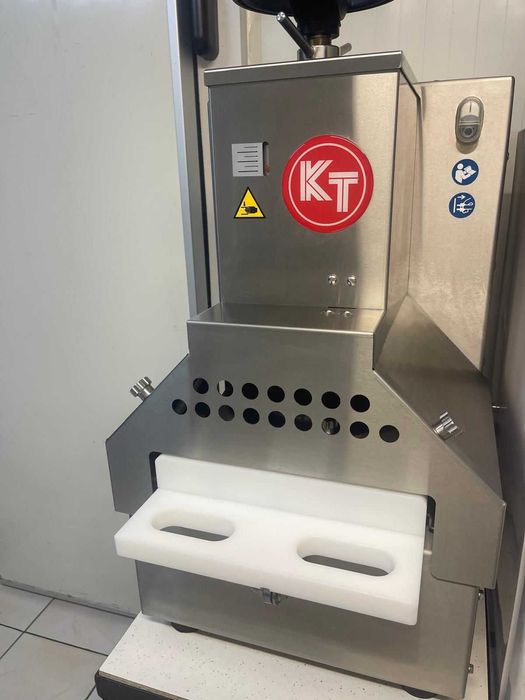 Presă pentru snitzele