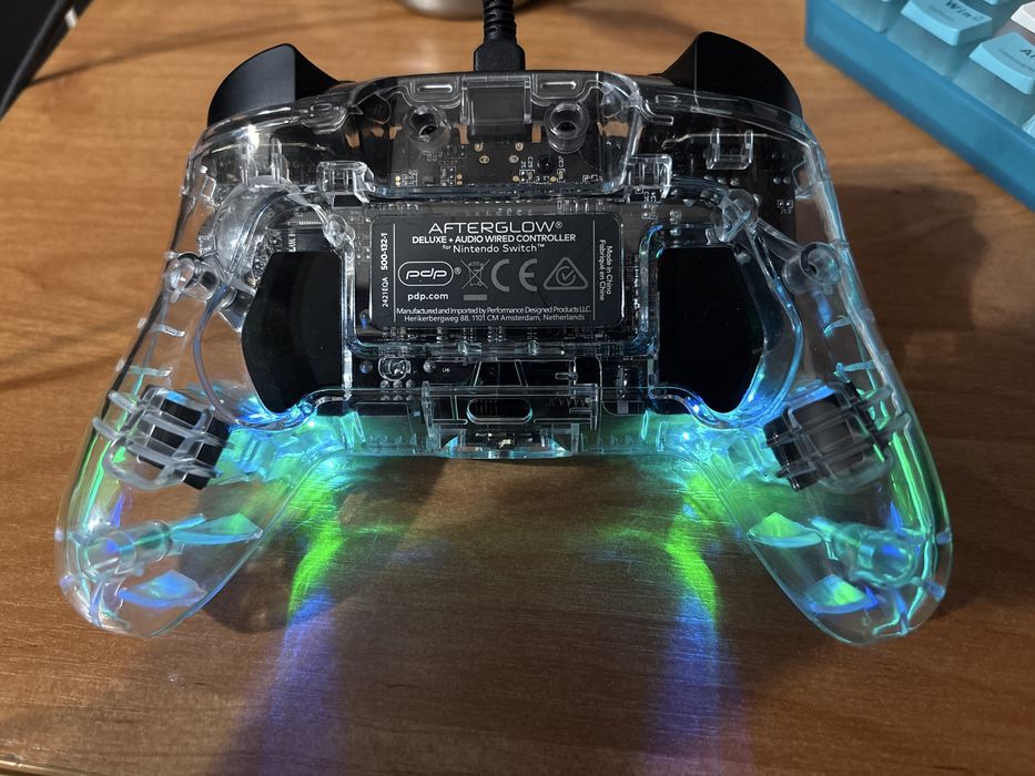 Проводной геймпад / джойстик / контроллер для Nintendo Switch / OLED