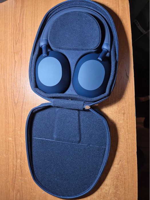 Casti Over the Ear Sony WH-1000XM5B, Wireless, Bluetooth - Albastre