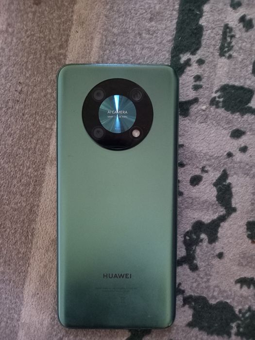HUAWEI nova Y90.