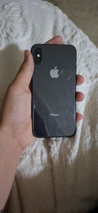 Iphone x на 64 gb.