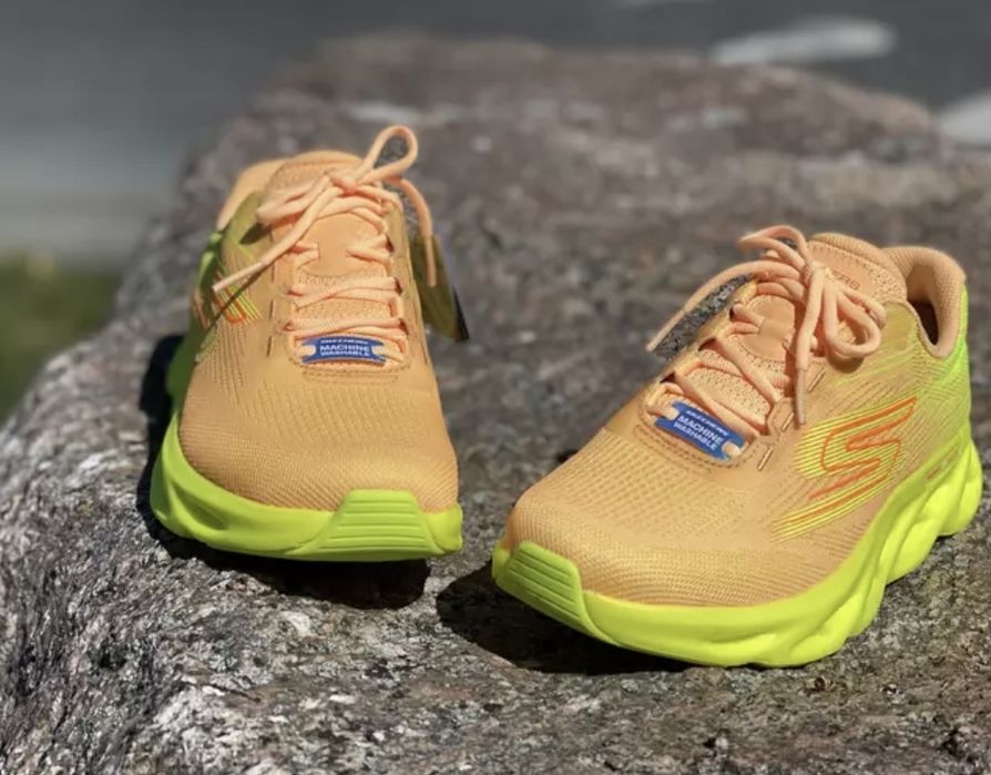 Adidas original marimea 39 Skechers ultra Runners - Tech Speed