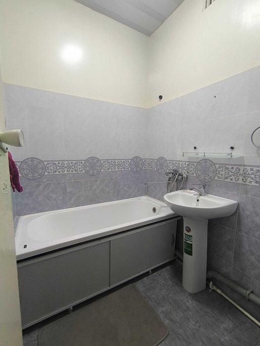 Продаётся Чиланзар 10 квартал 2/3/4 Жахон тиллари