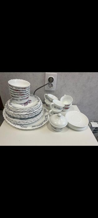 Продам набор посуды для 6 персон