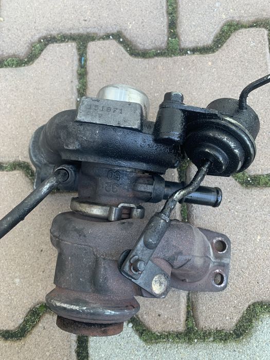 Турбокомпресор turbo citroen peugeot 1.6 HDI TD025S2-06T4