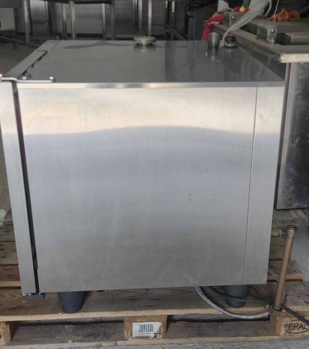 Cuptor Rational pe gaz