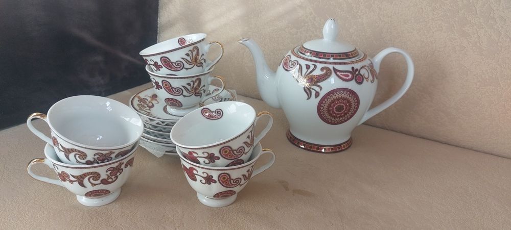 Сервиз чайный продам