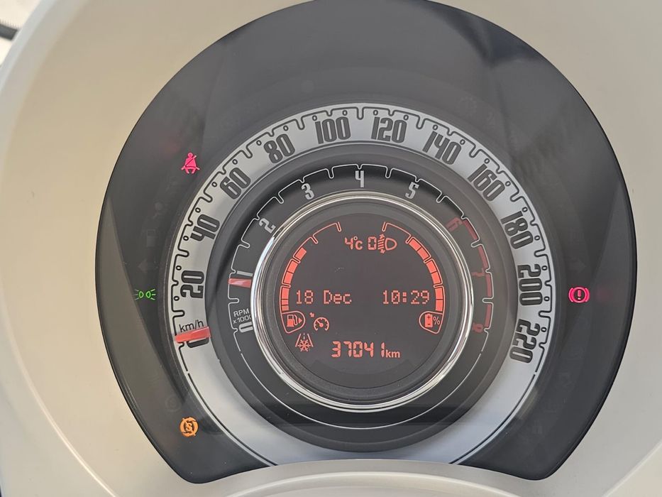 Fiat 500 hybrid 2022