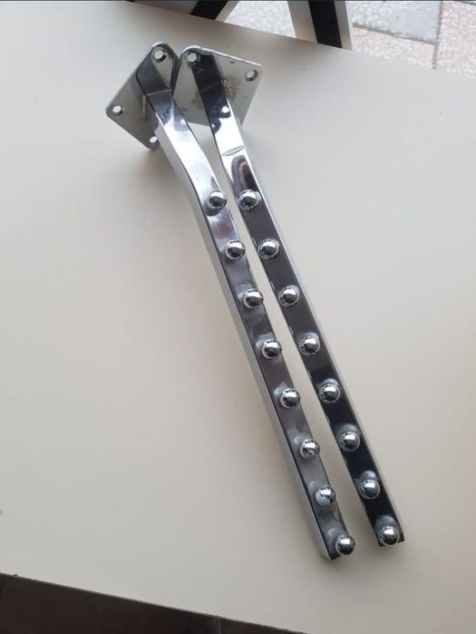 кронштейн к стене