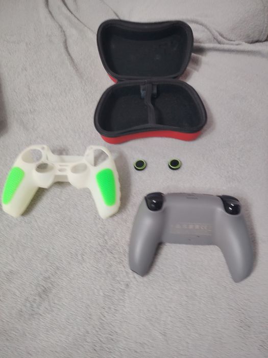 Controller ps5 original rosu + husa + husa transport
