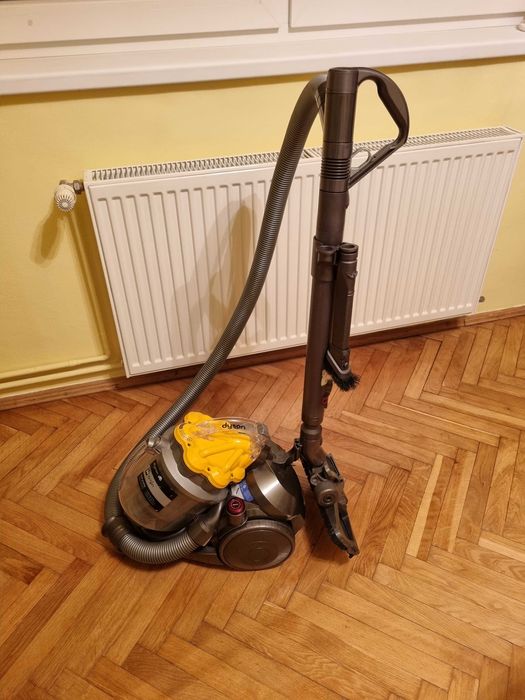 Aspirator Dyson DC29