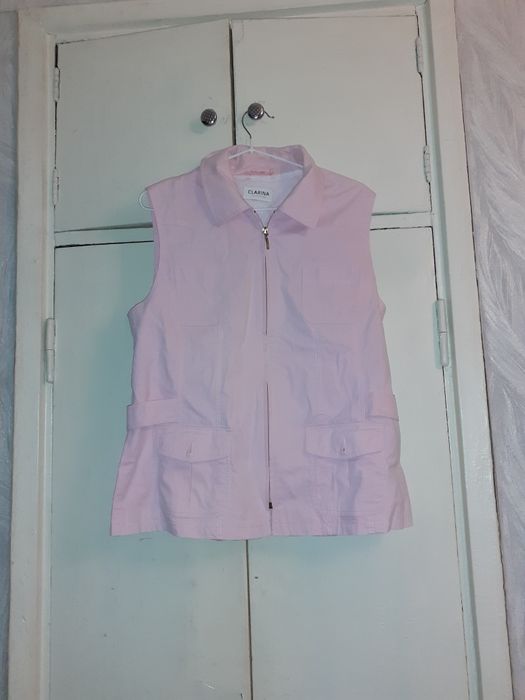 Продам одежду б/у,недорого женская..