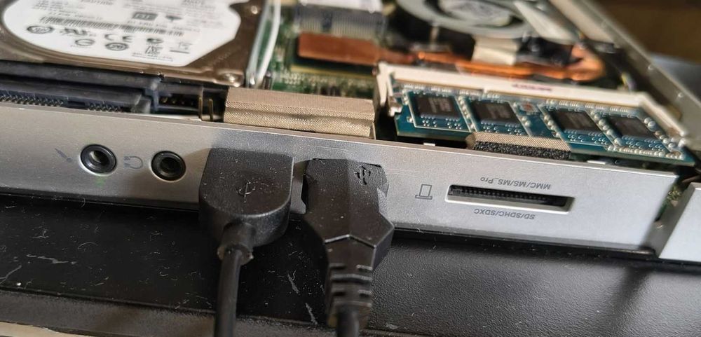 Small PC Lenovo IdeaCenter Intel Core i3 HDD 500Gb RAM 4GB