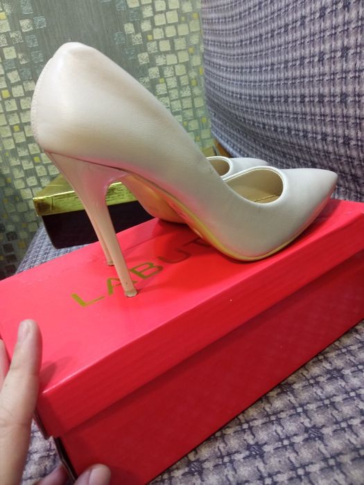 Лодочка.   Туфлилар сотилади  .