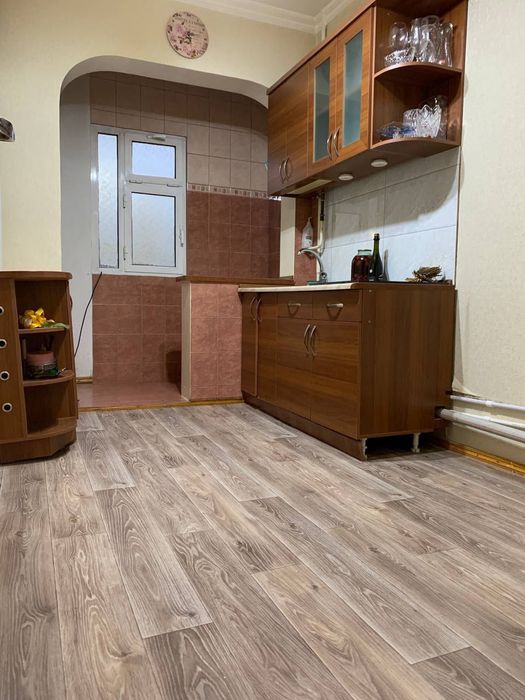 Продается квартира 3/5/9. Паркентский рынок 93.000$