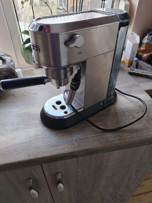 Кафе машина delonghi ec 685