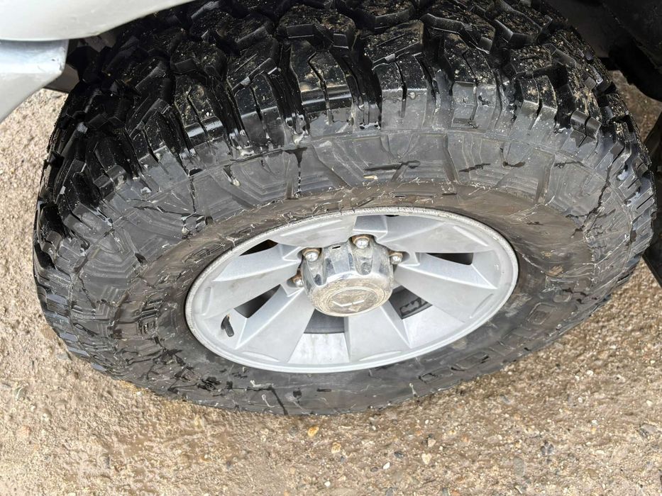 Mitsubishi L200 Magnum 2.5 D-ID 116cp 4x4 Pick-Up Proprietar