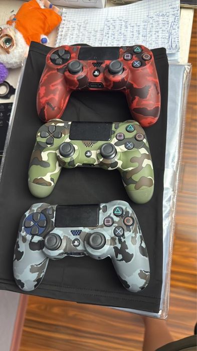 Sony PlayStation 4 - 1 tb