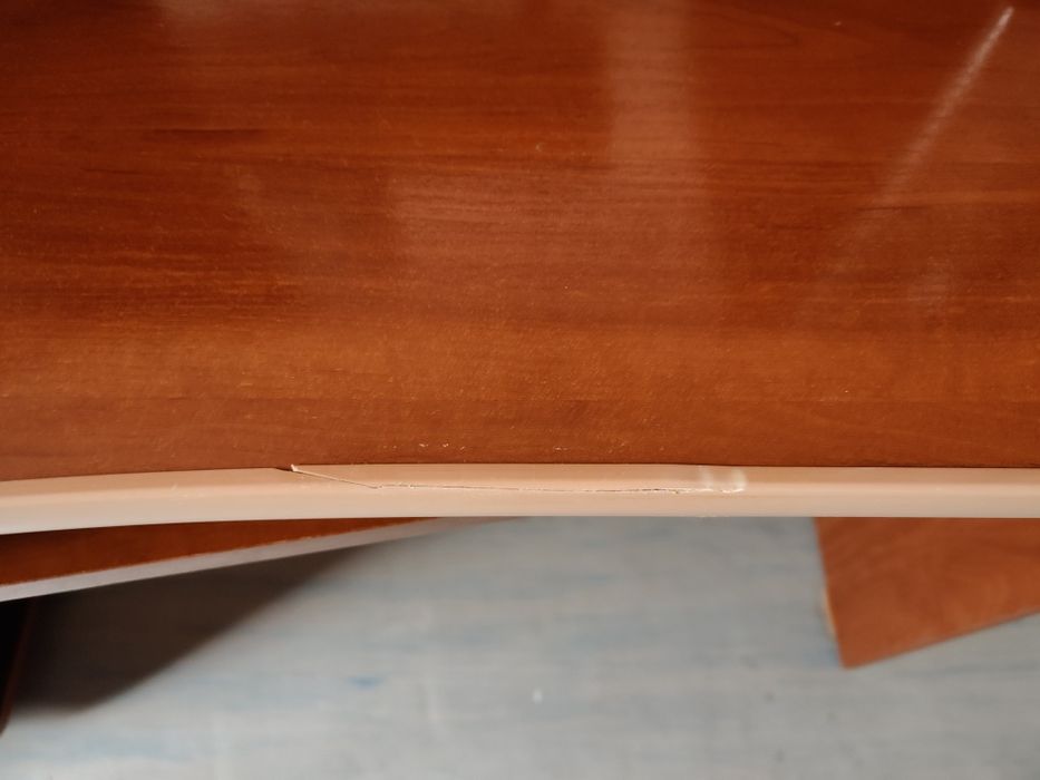 Продаётся компьютерный стол с компьютером