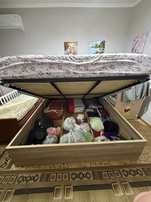 Продается кровать