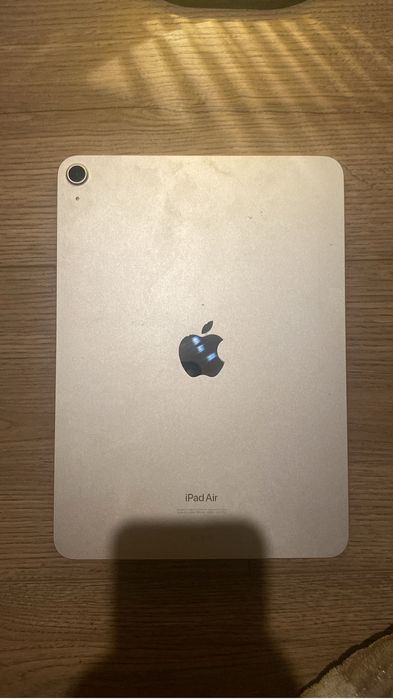 Продам Ipad air 5го поколения 256GB