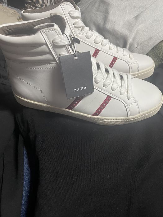 Унксекс  оригинални обувки Zara !!!