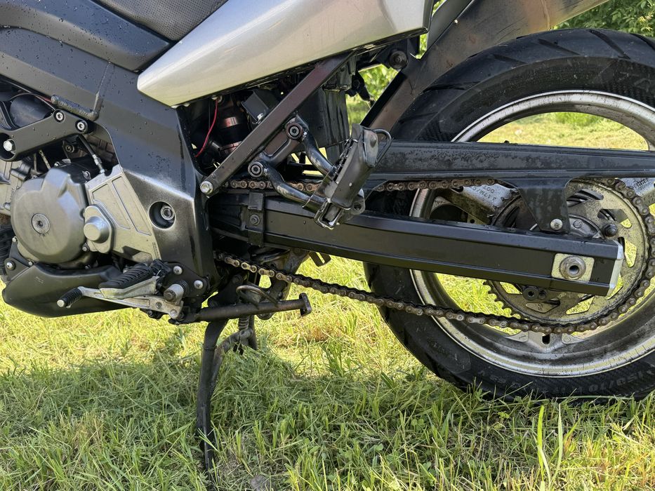 Suzuki DL650 v-strom