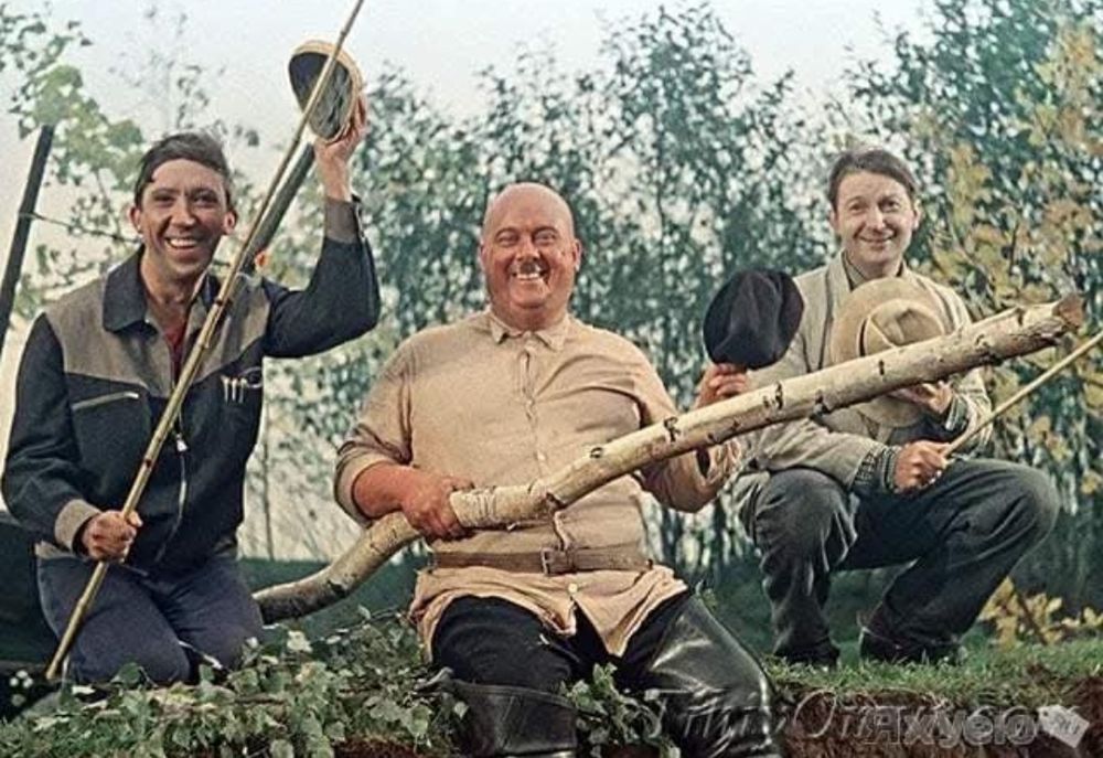 Тайёр 4 гектар уч нафар кули билан дарё куйнида сотилади