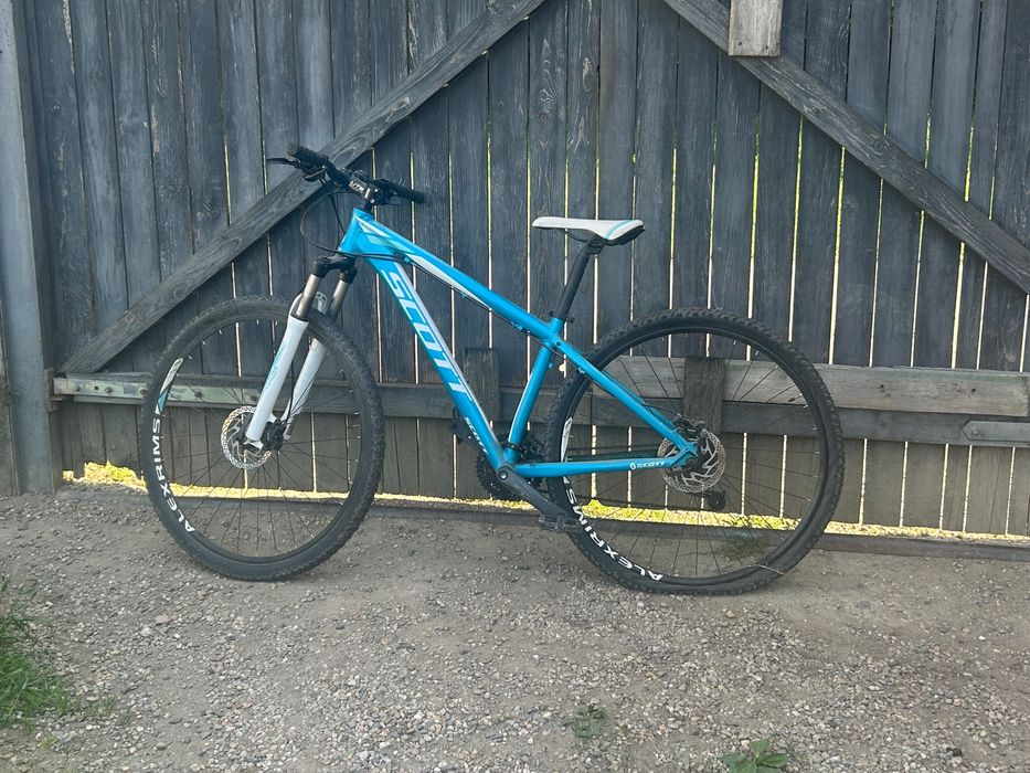Bicicleta SCOTT SCALE 930