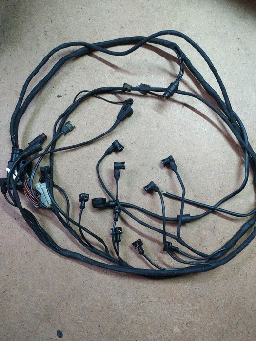 Проводка двигателя (коса) на Мерседес