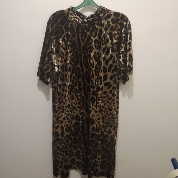 продам женские вещи