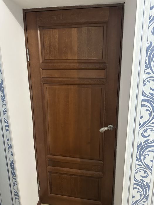 Двери продам срочно межкомнатные