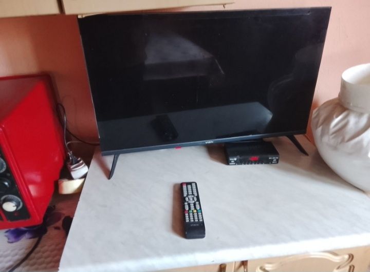 Продам телевизор