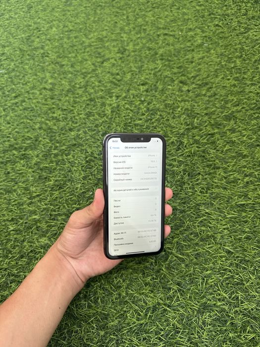 Продам iPhone 11 64GB