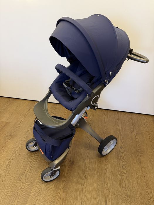 Продам коляску Stokke