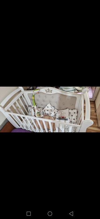 Детская кроватка